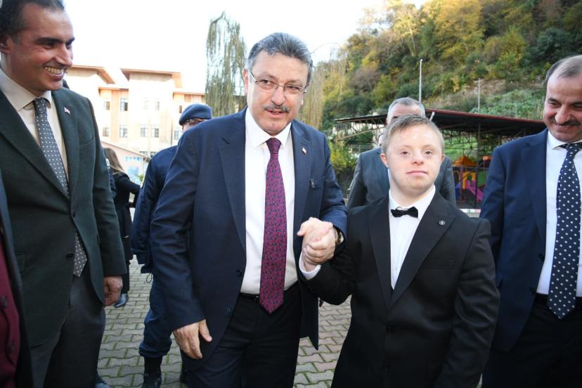 Genç: "Trabzon’da özel bireylerin ailelerinin ’Benden sonra çocuğum ne olacak?’ endişesi son bulacak"