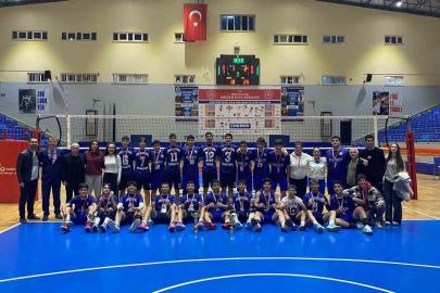 Gençler filede il birinciliği için mücadele etti