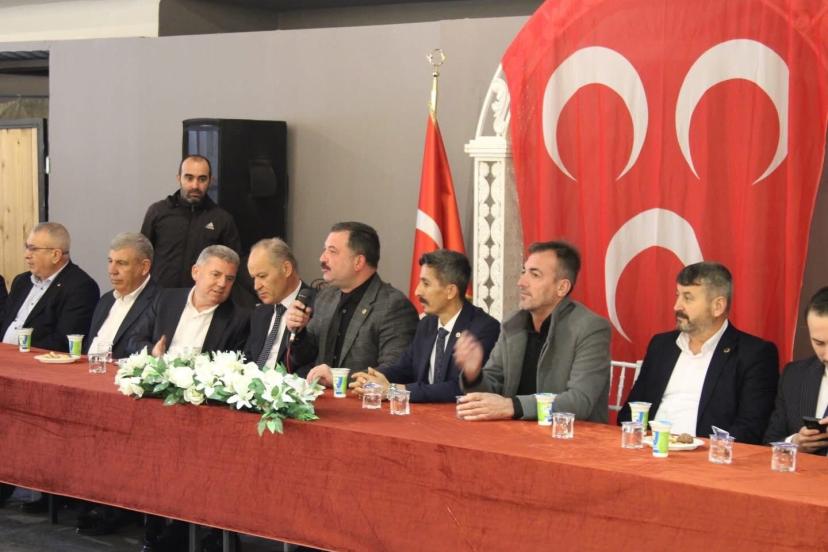 Gönen Çayı’ndaki kirlilik tartışması MHP toplantısına damga vurdu