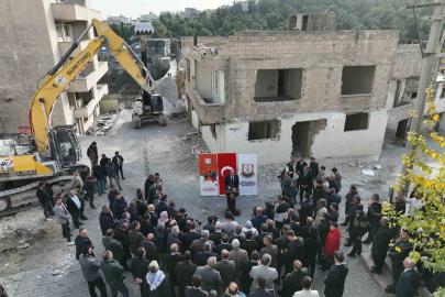 Gülpınar: "Bazıları konuşur bazıları yapar"