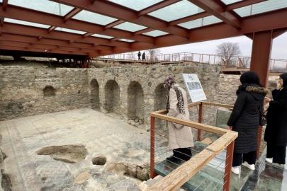 Hadrianopolis Antik Kenti iz bırakan yapısıyla ilgi görüyor