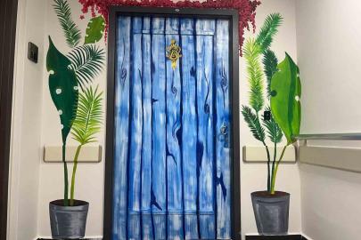 Hastane duvarları ‘İyileştiren Koridorlar’la hayat buldu