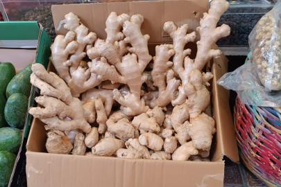 Hava sıcaklıkları 10 derece birden düştü, aktarlarda zencefil yok satıyor