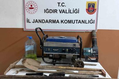Iğdır’da kaçak kazı operasyonu: 4 şüpheli gözaltında