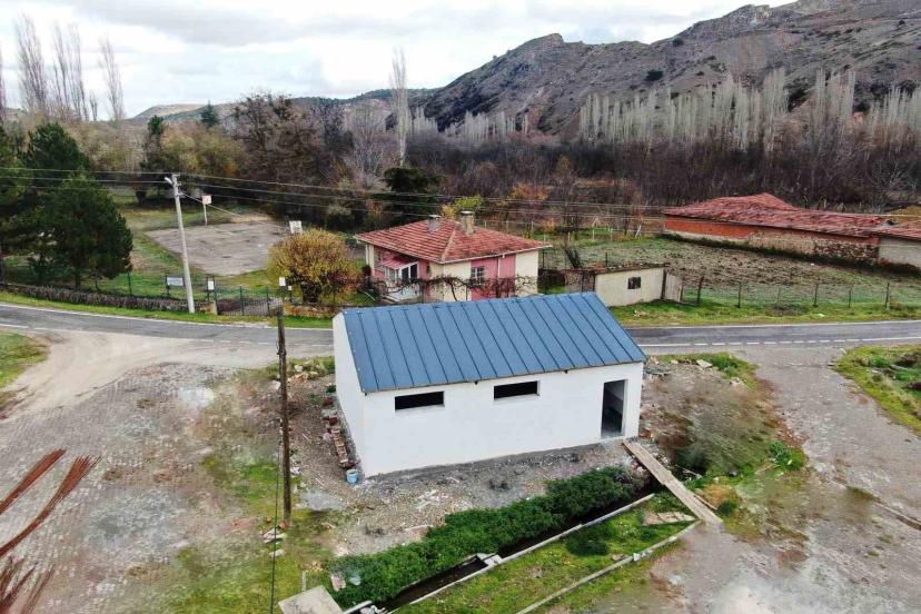 İnönü’de metruk haldeki halı yıkama yeri yenilenip vatandaşların hizmetine sunuldu