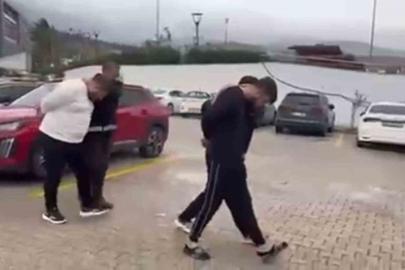 İskenderun’da kasten yaralama ve tehdit şüphelisi 3 kişi tutuklandı