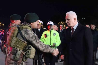 İstanbul Valisi Gül: "Hemşehrilerimizin huzur içinde yeni yıla girmesi için bütün tedbirleri aldık"