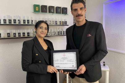 İzlediği filmden etkilenen kadın kendi işini kurup parfümör oldu