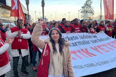 İzmir Büyükşehir işçileri "Masa kurulmazsa mücadele büyüyecek"