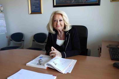 İzmir Ekonomi’nin ‘Bilim Ödülü’ gururu