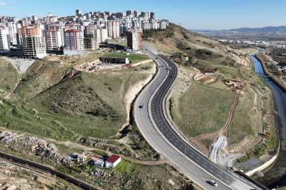Kahramanmaraş’ta yenilenen bulvar trafiğe açıldı