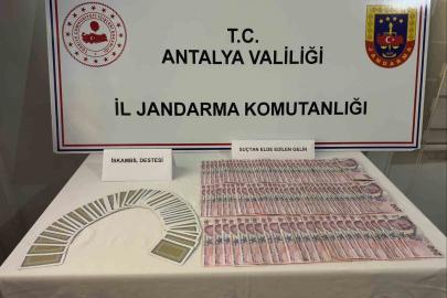 Kahvehanede kumar oynayan 6 şahsa idari para cezası