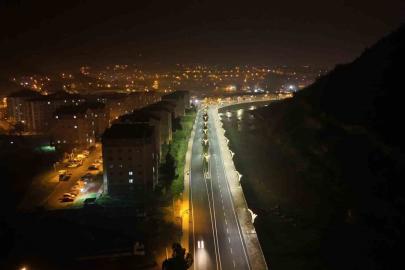 Karabük’te Zonguldak ve Yenice caddeleri baştan sona yenilendi