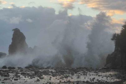 Karadeniz’de tsunamiyi andıran görüntüler