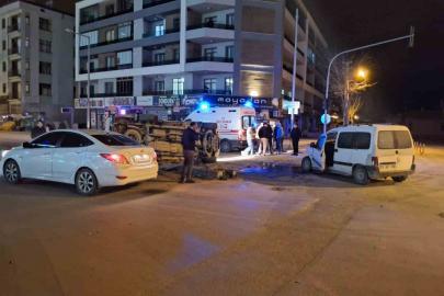 Karapınar’da iki kamyonet çarpıştı: 2 yaralı