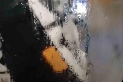 Karda mahsur kalan 50 işçi kurtarıldı