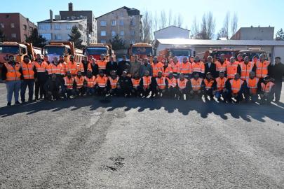 Karla ve buzla mücadele dualarla başladı