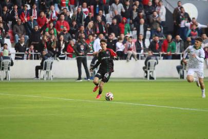 Karşıyakalı Adem Yeşilyurt’a milli davet