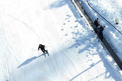 Kartalkaya’da kayak sezonu açıldı