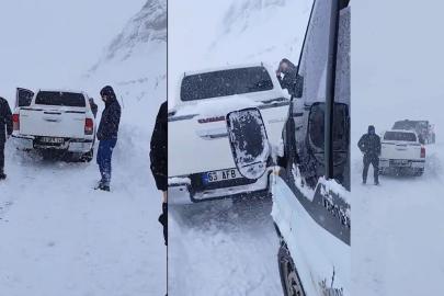 Kayak merkezi yolunda mahsur kalanlar kurtarıldı