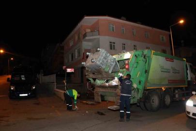 Keçiören Belediyesi temizlik çalışmalarını aksatmadan sürdürüyor