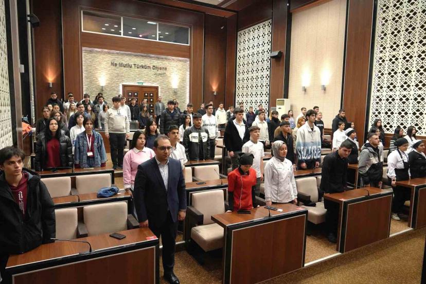 Keçiören’de stajyer öğrencilere sağlık eğitimi