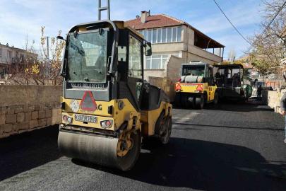Kepez’de konforlu ulaşım için yoğun asfalt mesaisi