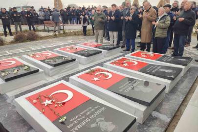 Keşan’da trafik kazasında hayatını kaybedenler için yapılan anıt açıldı