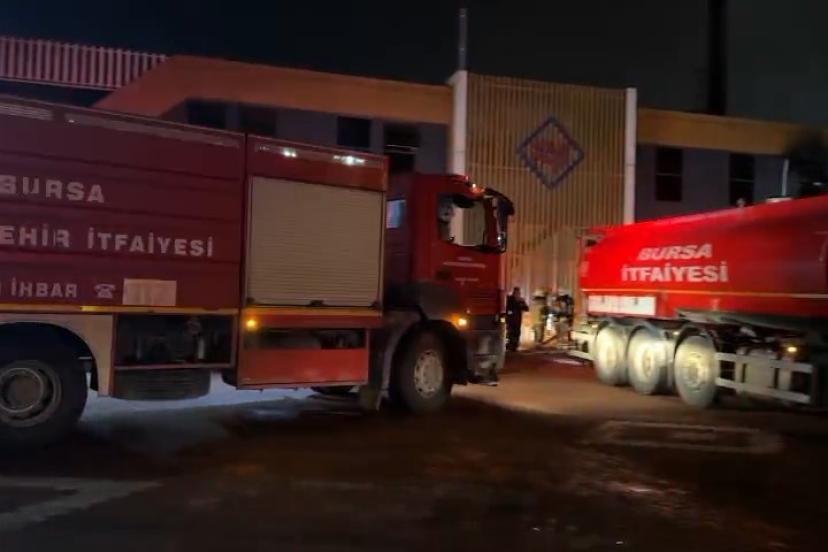 Kestel’de fabrika yangını paniğe neden oldu