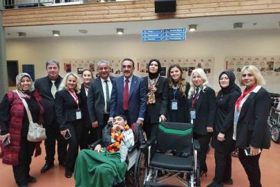 Kırşehir Beyazay Derneği’nden ’Bir Sandalye Bir Umut’ projesine katkı