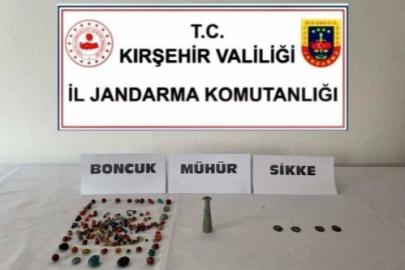 Kırşehir’de ’Anadolu Mirası’ operasyonu: Çok sayıda tarihi eser ele geçirildi