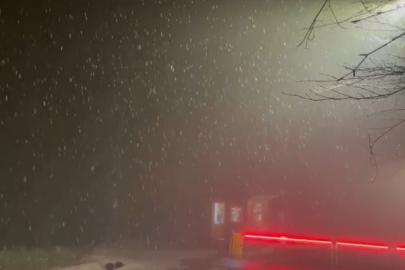 Kış turizmiyle ünlü Kartepe Kuzuyayla’ya kar yağdı