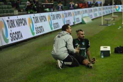 Kocaelisporlu oyuncu Serdar Dursun camiadan özür diledi