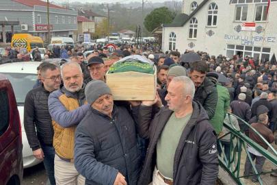 Kolunu silaj makinesine kaptırarak ölen çocuk toprağa verildi