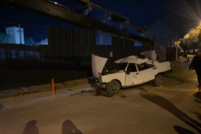 Kontrolden çıkan Tofaş inşaat sahasına uçtu