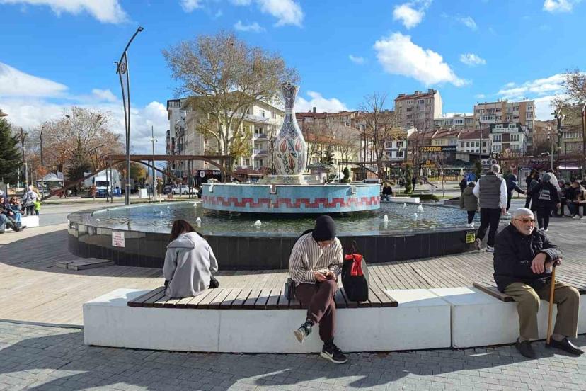 Kütahya’da emekli sayısı aktif çalışanları geçti