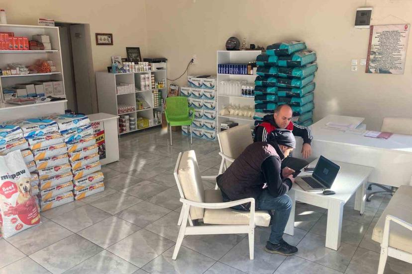 Kuyucak’ta veteriner klinikleri denetlendi