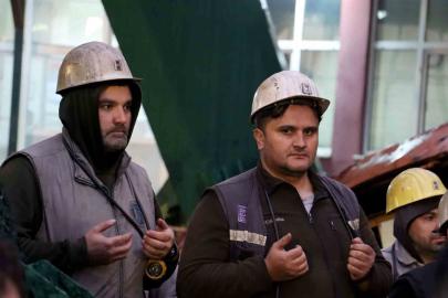 Madenci, yeni üretim ayağı için şükür hayvanı kesti