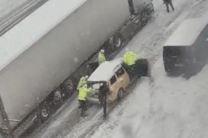 Mardin’de kar değil, kardeşlik manzaraları