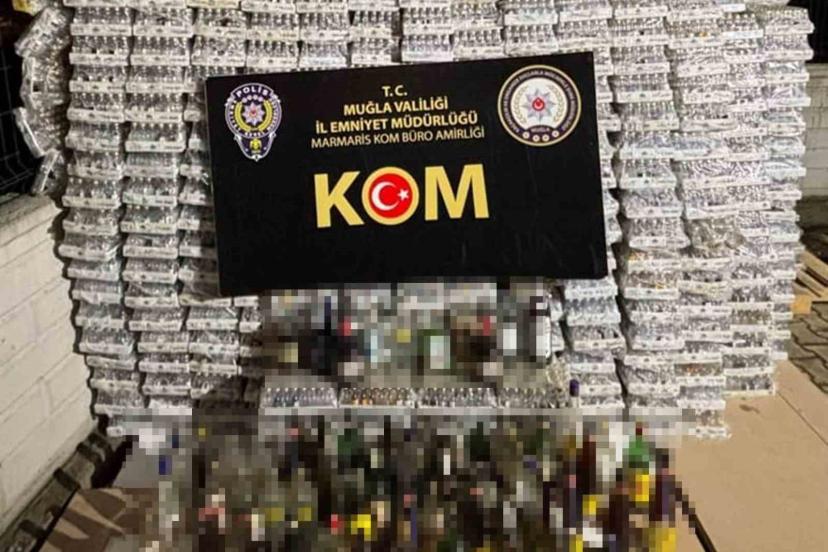 Marmaris’te 4 bin 166 litre kaçak içki ele geçirildi