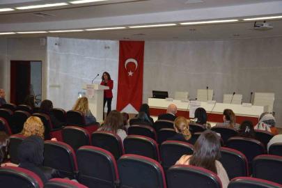 MCBÜ’de Dünya İnsan Hakları Günü paneli