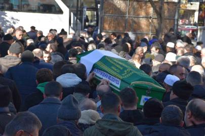 Mekke’de ring otobüsünün çarptığı Türk umreci memleketi Sakarya’da defnedildi