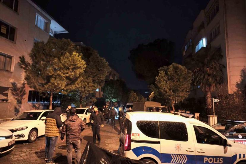 Menteşe’de bıçaklı kavga:1 kişi ağır yaralı