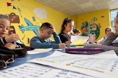 Menteşe’de çocuklar İngilizceyi eğlenerek öğreniyor