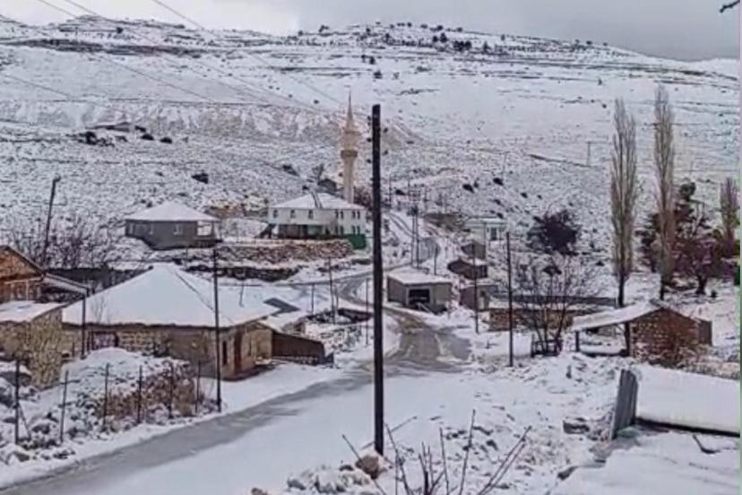 Mersin’in yüksek kesimlerinde kar yağışı etkili oldu