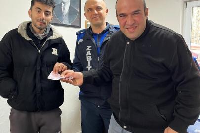 Merzifon’da temizlik personelinden örnek davranış: Bulduğu parayı sahibine teslim etti