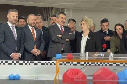 Milli Eğitim Bakanı Tekin: "Arnavutköy’de 2 yıl içerisinde 21 okul tamamlanmış olacak"