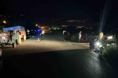 Motosiklet ile traktör çarpıştı: 1 ölü