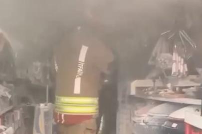 Motosiklet tamirhanesinde çıkan yangın söndürüldü