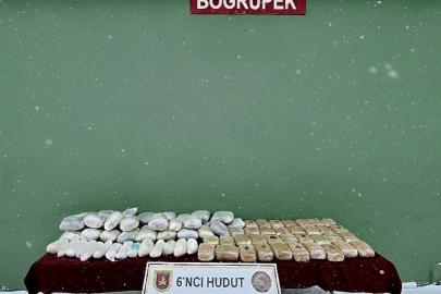 MSB: "Van hudut hattında icra ettiği arama tarama faaliyetleri kapsamında 77 kilo 805 gram uyuşturucu madde ele geçirdi"